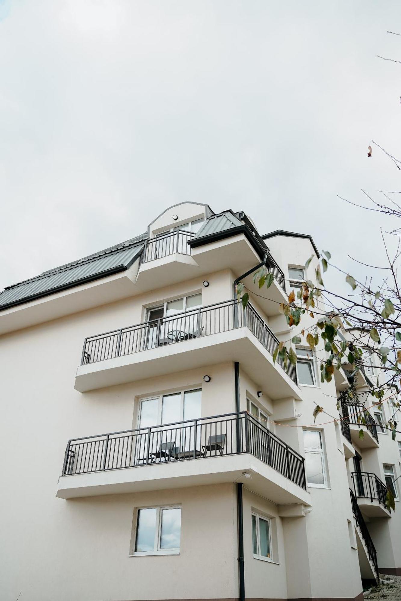 Andrew Apartaments Cluj Napoca Bagian luar foto